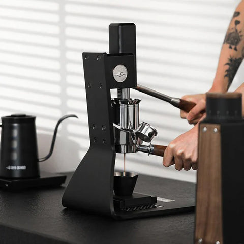 Mhw-3Bomber Sonic S7 Manual Espresso Machine Deluxe - 8 accessories